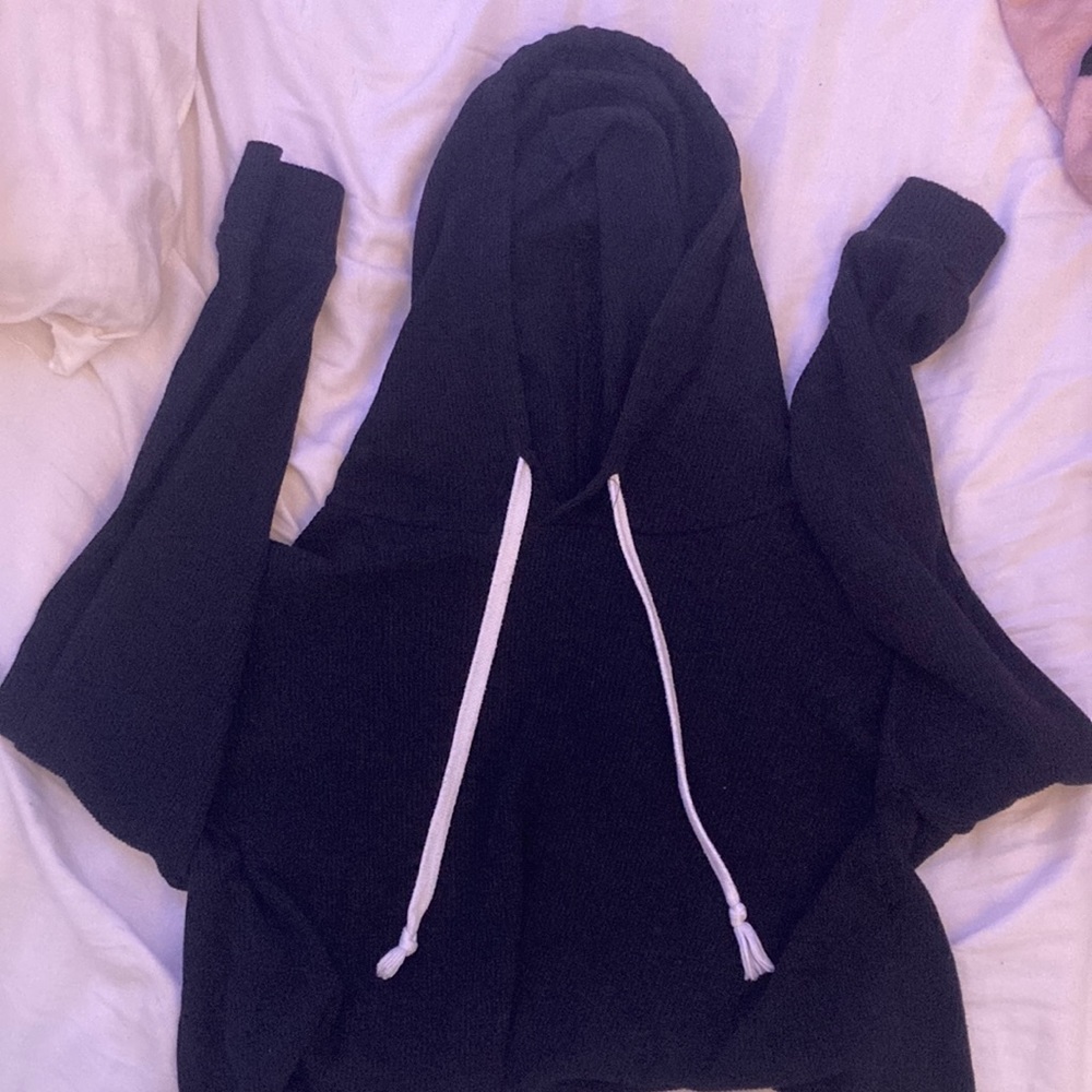 black cropped hoodie